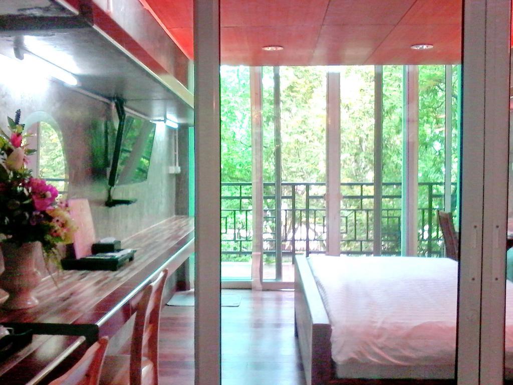 Loei Huen Hao Hug Home&Resort Buitenkant foto