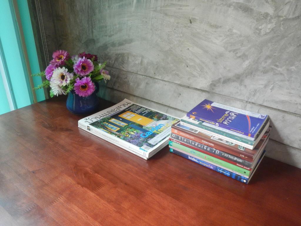 Loei Huen Hao Hug Home&Resort Buitenkant foto