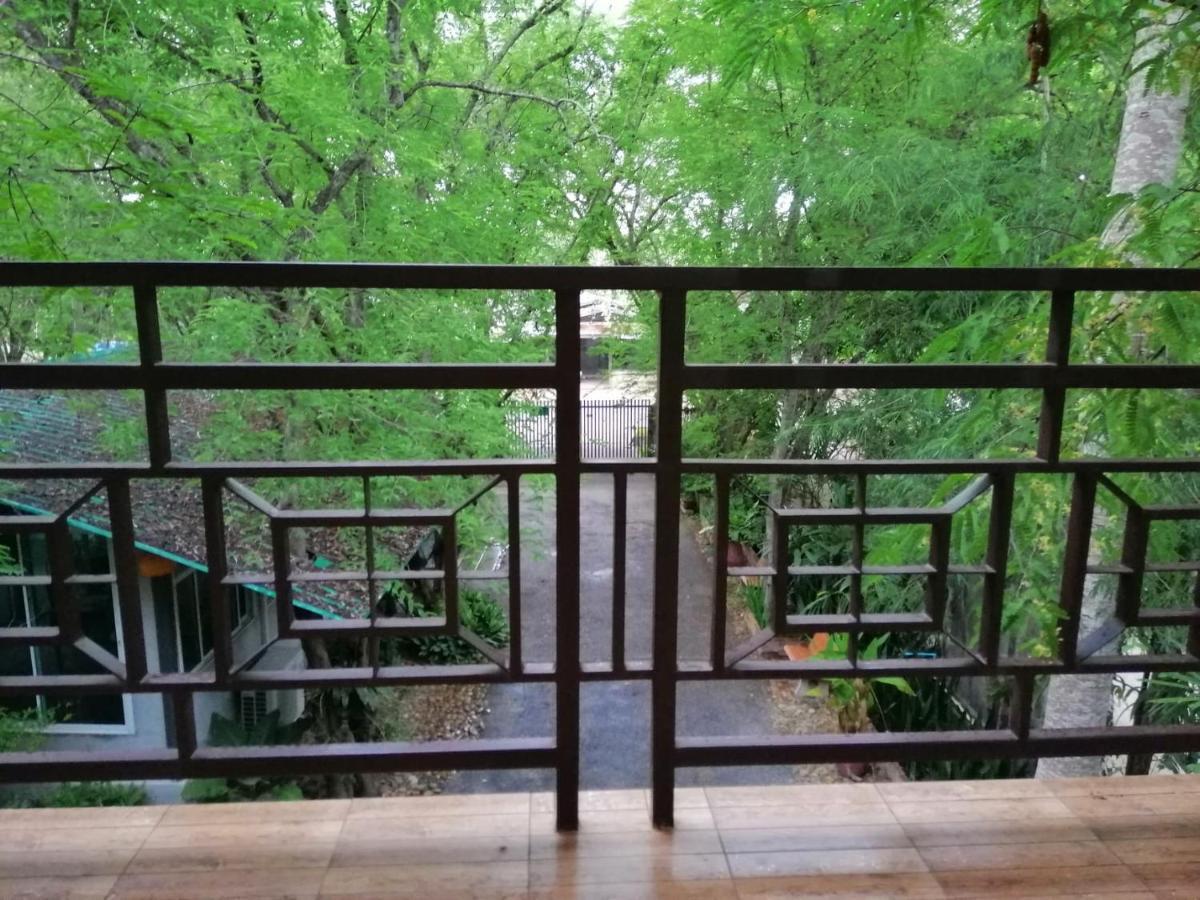 Loei Huen Hao Hug Home&Resort Buitenkant foto