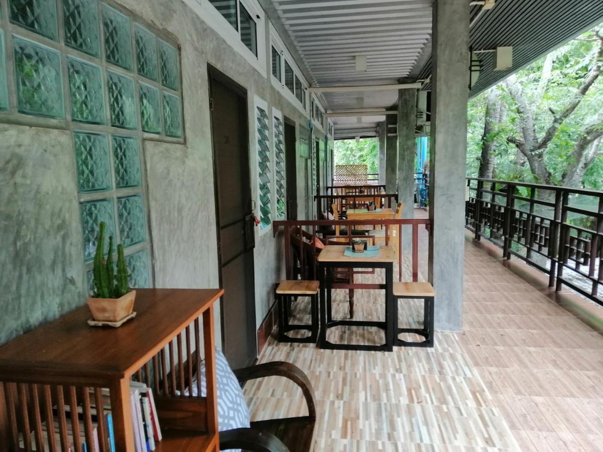 Loei Huen Hao Hug Home&Resort Buitenkant foto